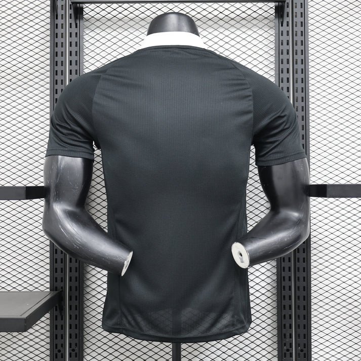 Bayern Munich Goalkeeper 2024-25 - Image 7