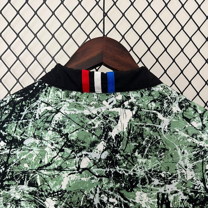 Manchester United Reversible 2024 - Image 7