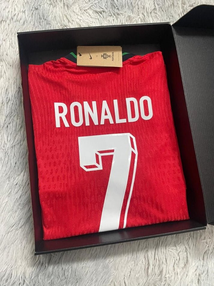Portugal Home Ronaldo 7 Player Version - Image 3